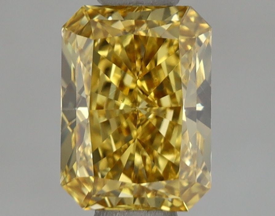 Loose Diamond - RADIANT 1.0ct Fancy Vivid Yellow VS1: Loose Diamond - RADIANT 1.0ct Fancy Vivid Yellow VS1 Source: This is a real non-mined Diamond that has been grown in a lab Shape: RADIANT Carats: 1.0 Color: Fancy Vivid Yellow Certification: NONE Vide