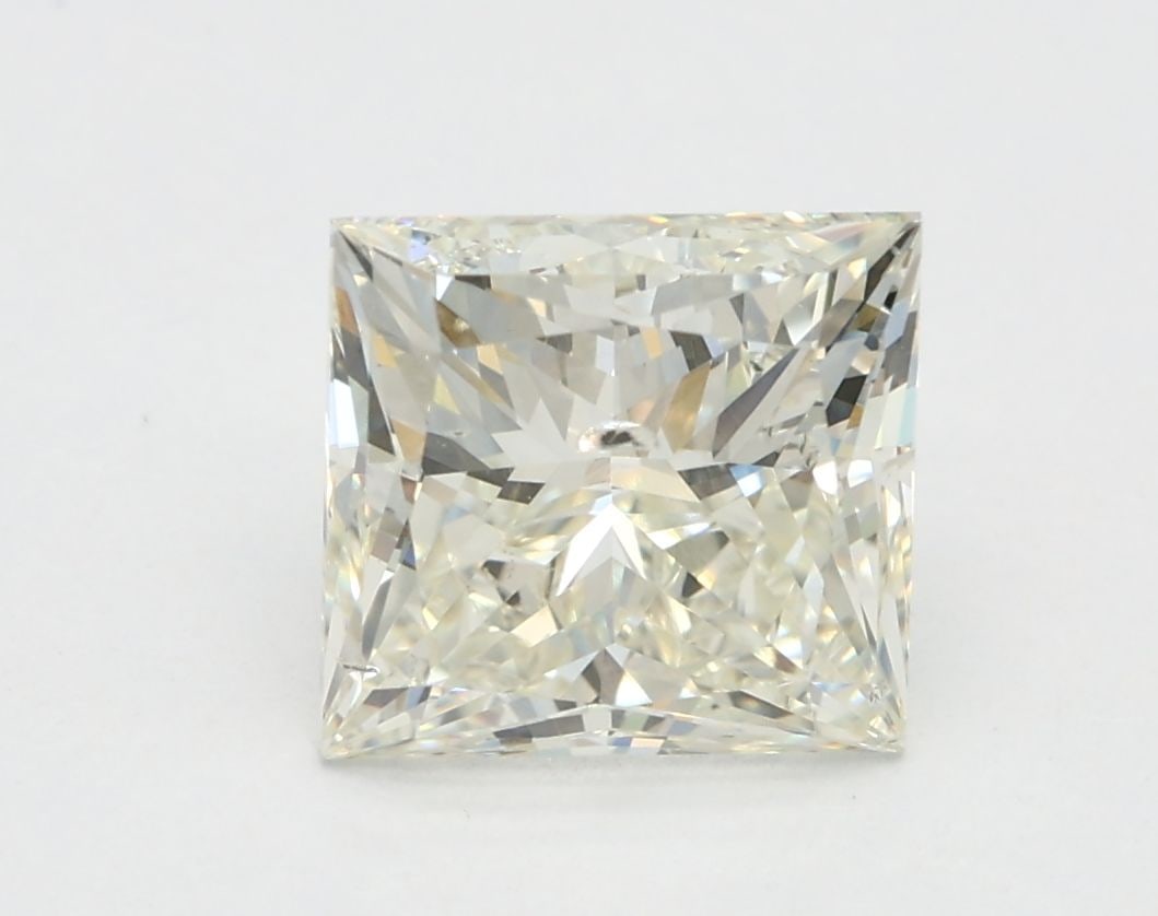 Loose Diamond - PRINCESS 2.02ct I SI2: Loose Diamond - PRINCESS 2.02ct I SI2 Source: This is a real non-mined Diamond that has been grown in a lab Shape: PRINCESS Carats: 2.02 Color: I Clarity: SI2 Certification: IGI Video: Video Link The