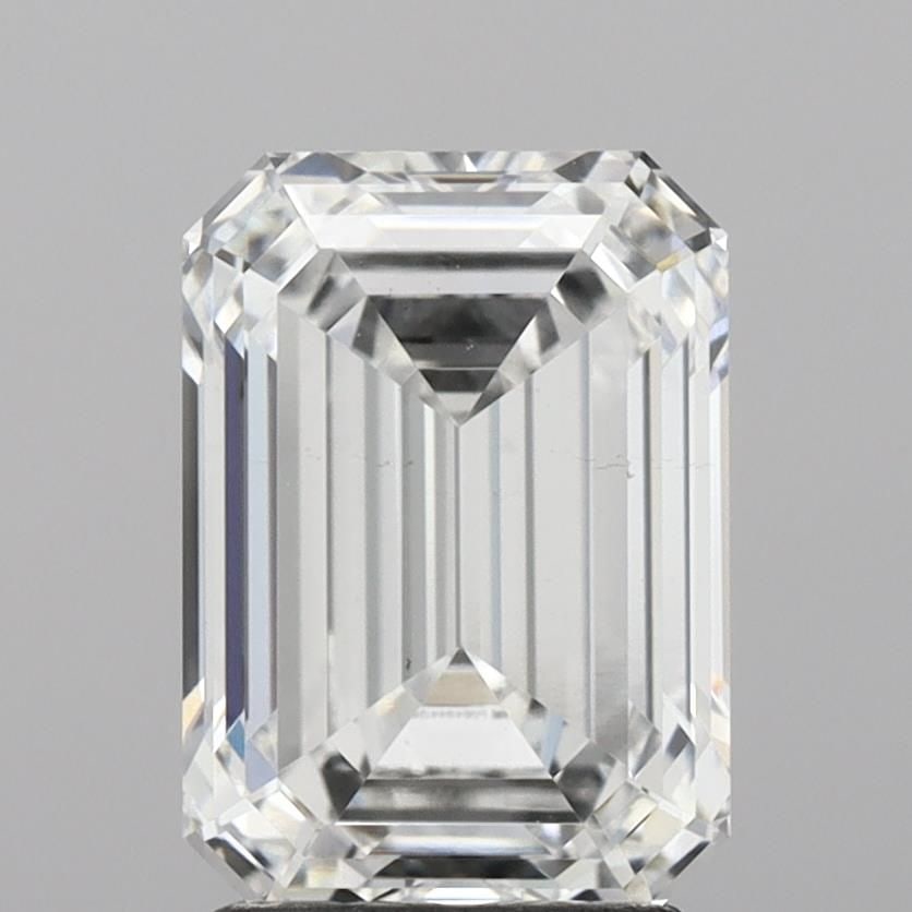 Loose Diamond - EMERALD 2.75ct E VS2: Loose Diamond - EMERALD 2.75ct E VS2 Source: This is a real non-mined Diamond that has been grown in a lab Shape: EMERALD Carats: 2.75 Color: E Clarity: VS2 Certification: IGI The Diamond Depot Guaran