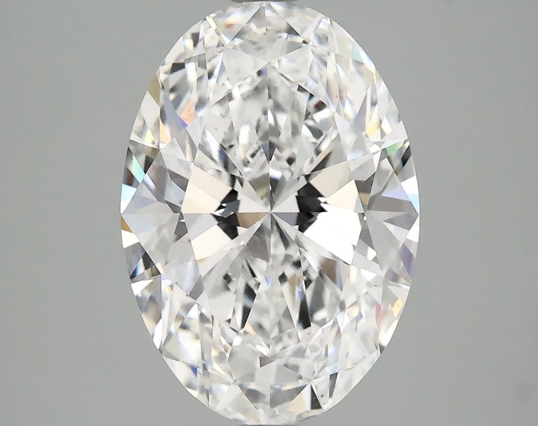 Loose Diamond - OVAL 3.71ct E VS1: Loose Diamond - OVAL 3.71ct E VS1 Source: This is a real non-mined Diamond that has been grown in a lab Shape: OVAL Carats: 3.71 Color: E Clarity: VS1 Certification: IGI Video: Video Link The Diamond
