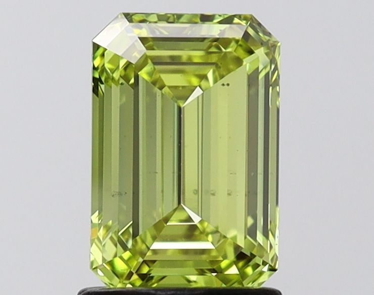 Loose Diamond - EMERALD 1.55ct Fancy Vivid Yellow Green VS2: Loose Diamond - EMERALD 1.55ct Fancy Vivid Yellow Green VS2 Source: This is a real non-mined Diamond that has been grown in a lab Shape: EMERALD Carats: 1.55 Color: Fancy Vivid Yellow Green Certificat