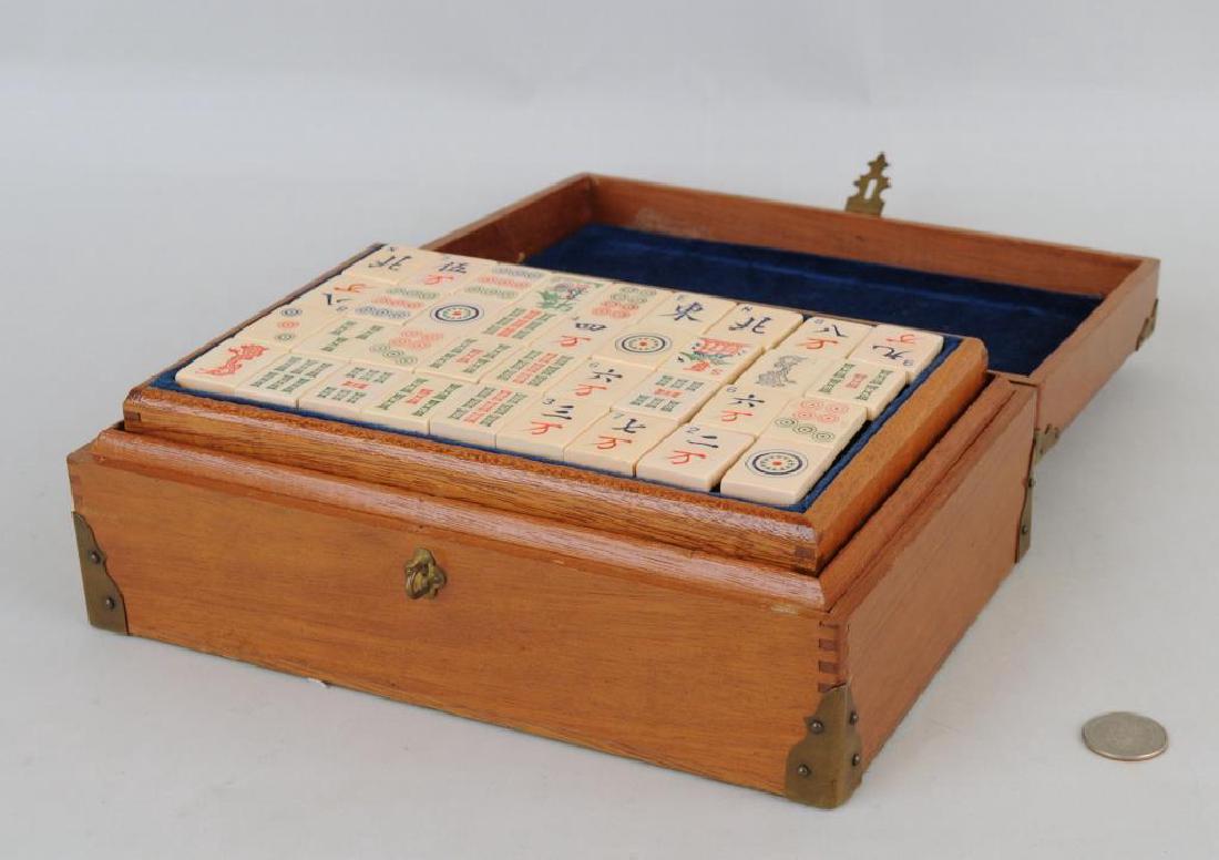 Vintage Mahjong Set (1 of 6)