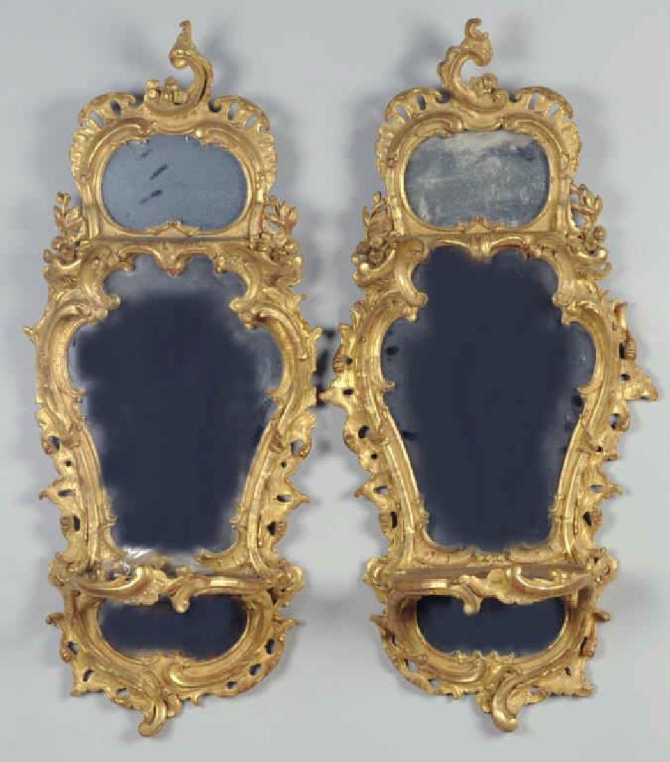 Fine Pair Carved Giltwood Wall Brackets (1 of 5)