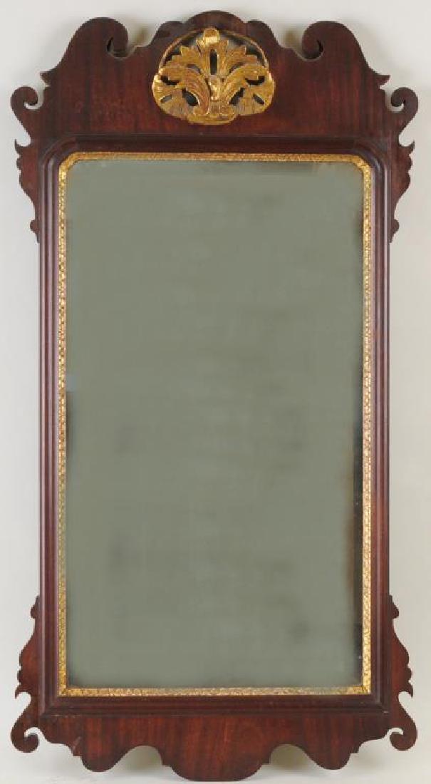 Queen Anne Mahogany Shell Carved Wall Mirror (1 of 7)