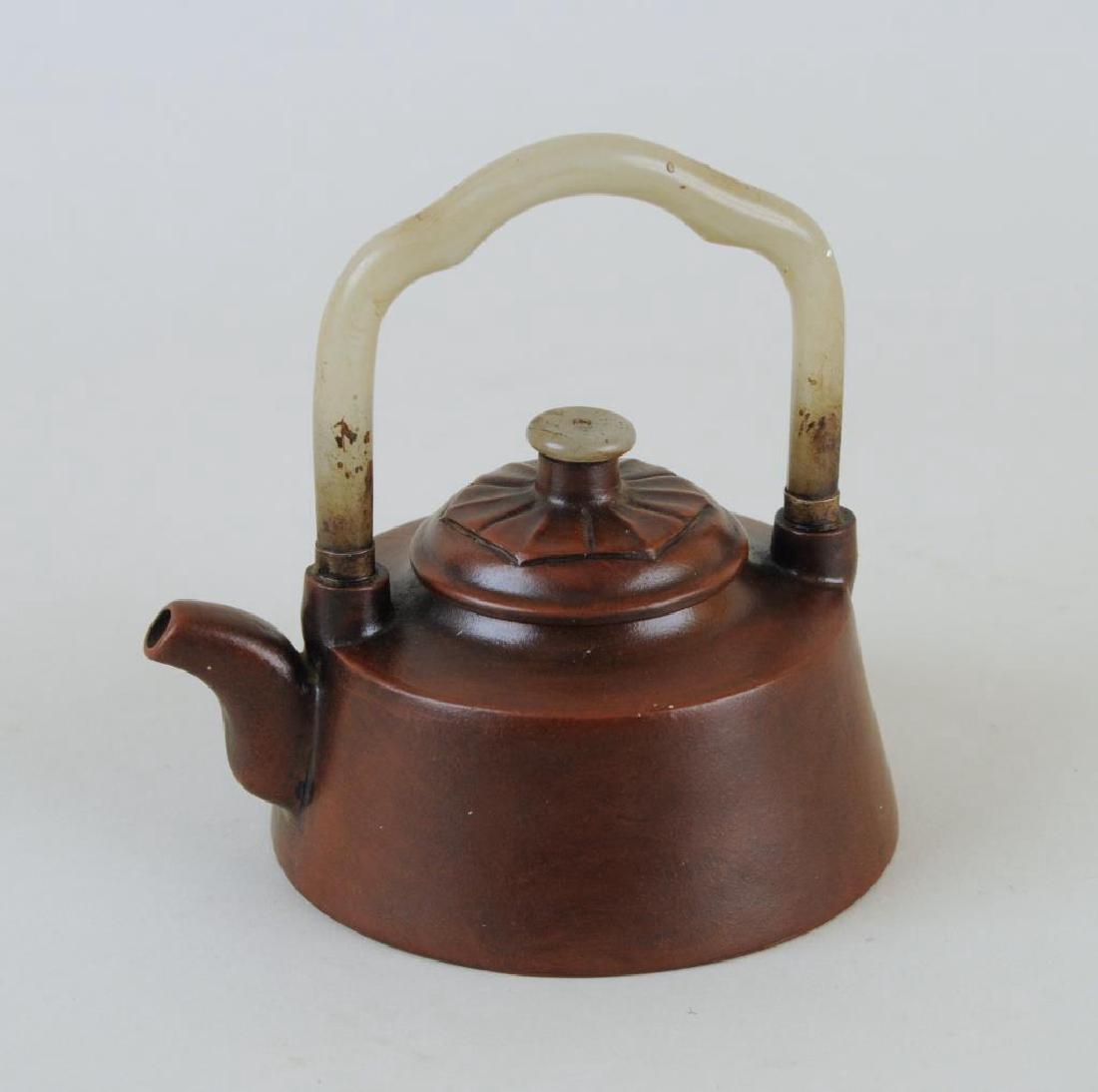 Chinese Yixing Zisha Teapot (1 of 3)