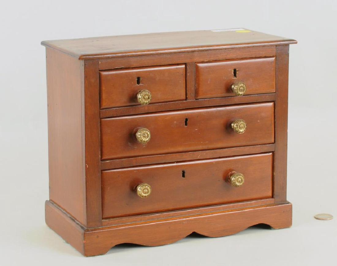 Miniature Mahogany Chippendale Style Chest (1 of 7)