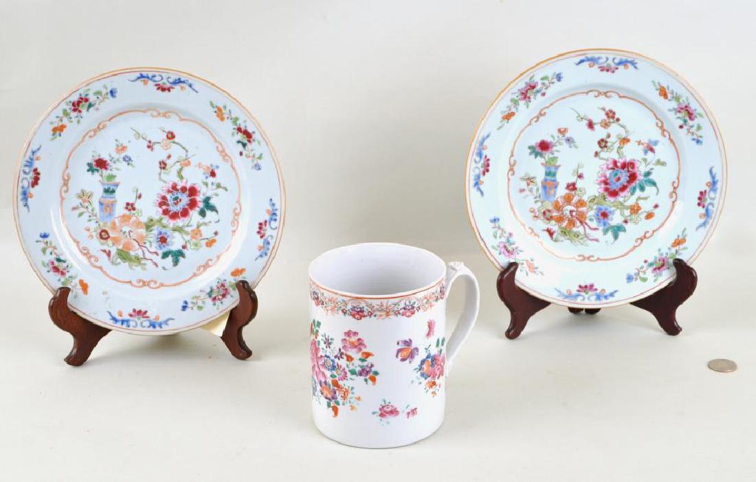 Chinese Export Mug & A Pair of Plates (1 of 6)