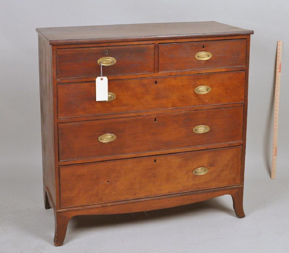 Hepplewhite Cherry Chest (1 of 5)