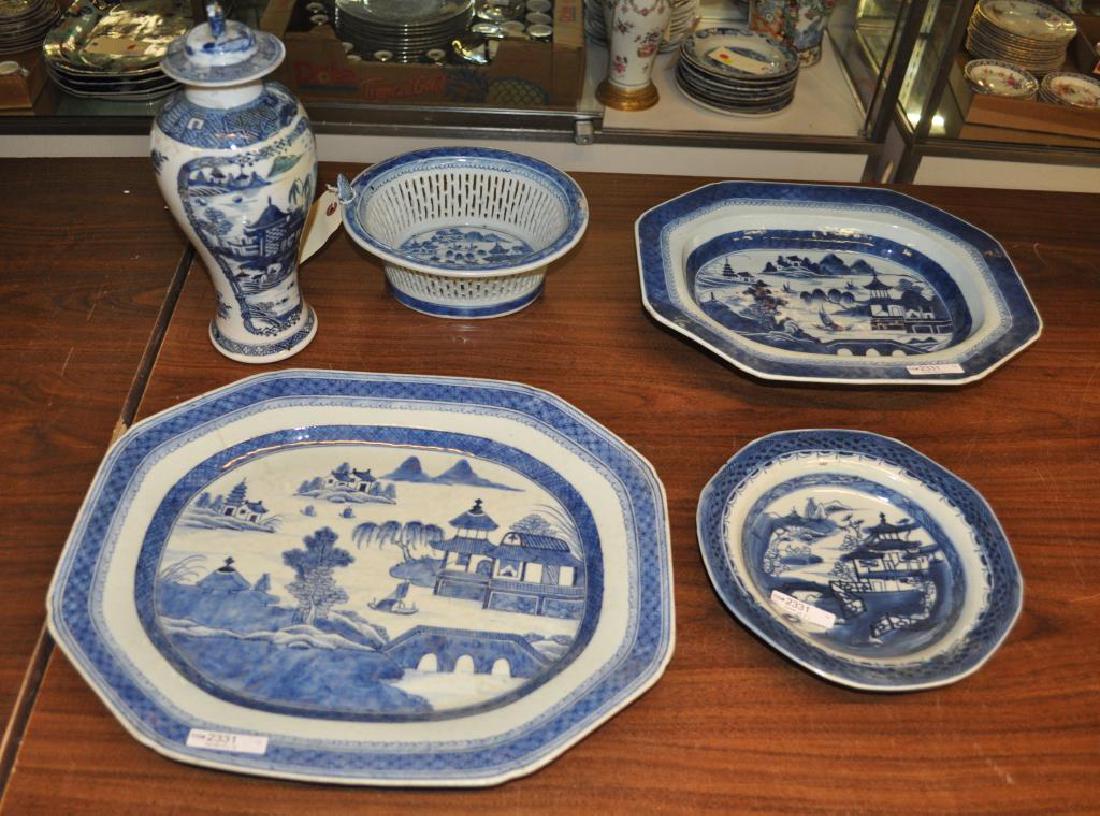 Group Five Chinese Canton B/W Wares (1 of 8)