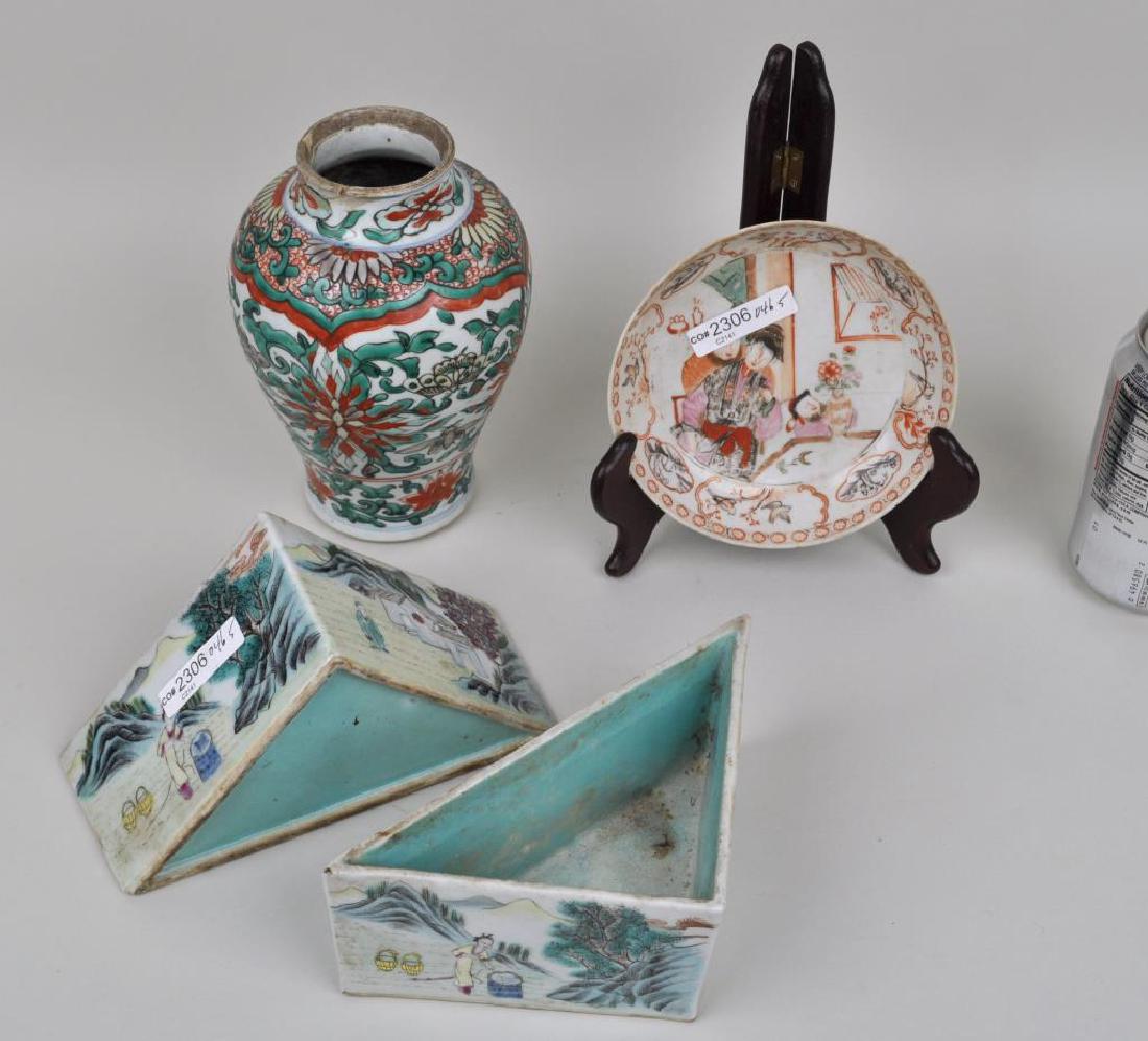 Group Chinese Porcelain Wares (1 of 3)