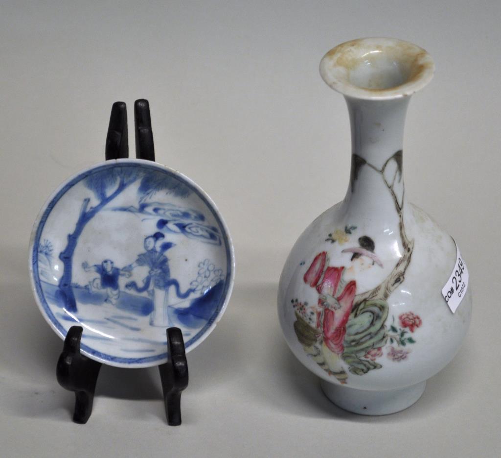 Two Chinese Porcelain Wares (1 of 11)