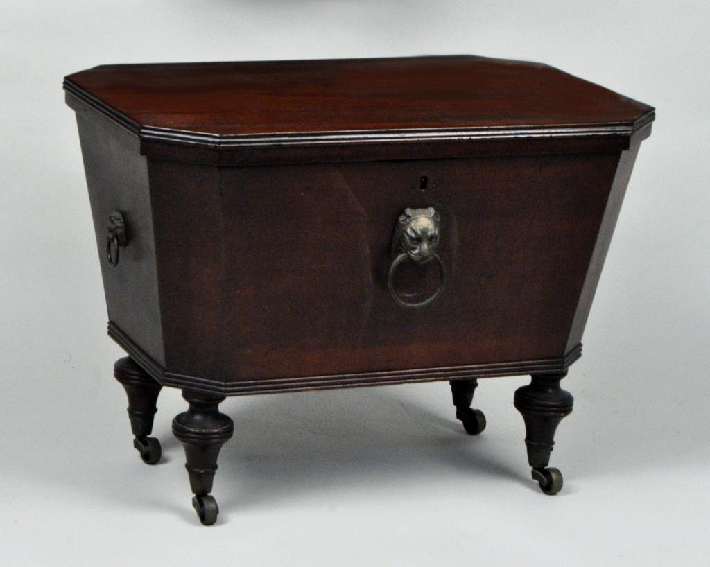 George III Mahogany Octagonal Cellarette (1 of 4)