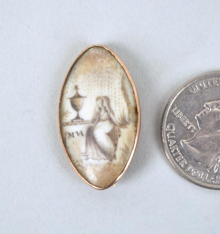 18th Century Gold Mourning Pin (1 of 2)