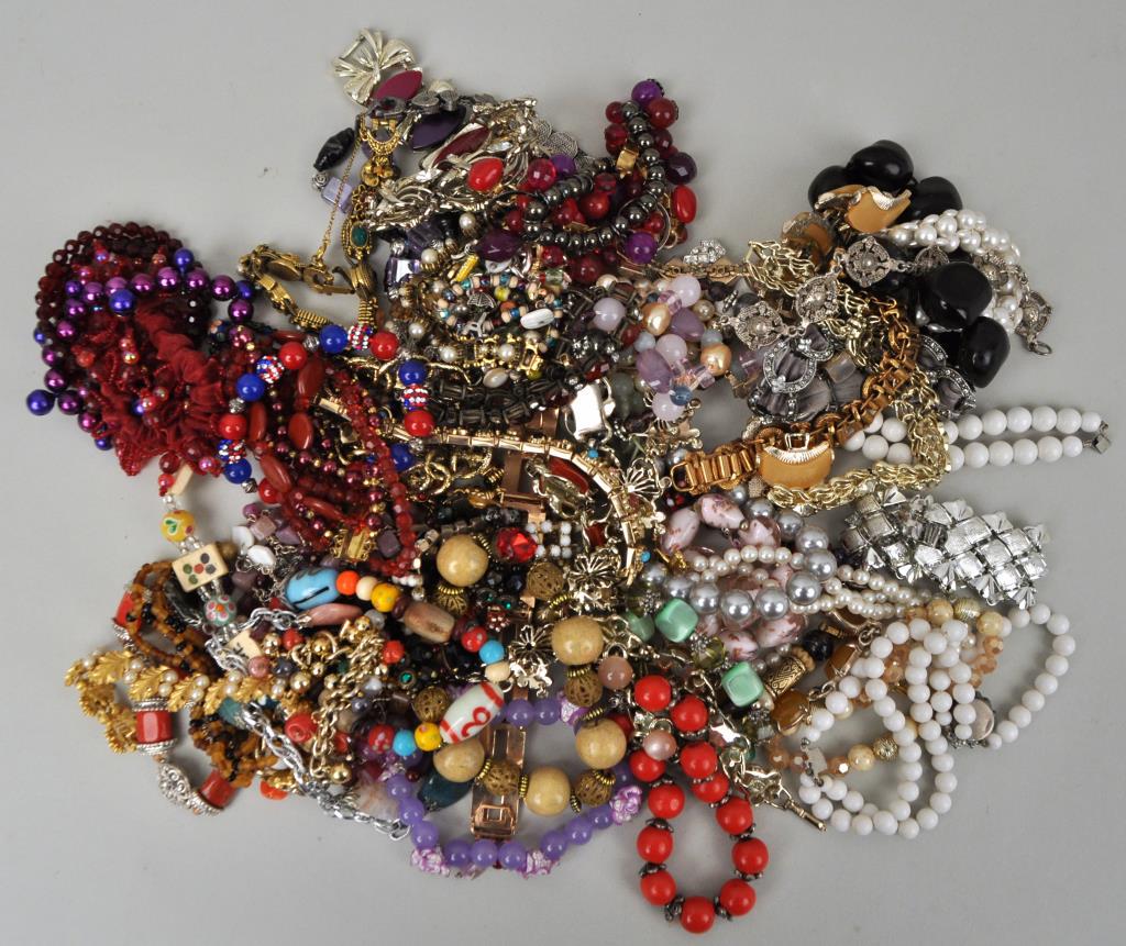 Discovery Group Costume Bracelets (1 of 3)