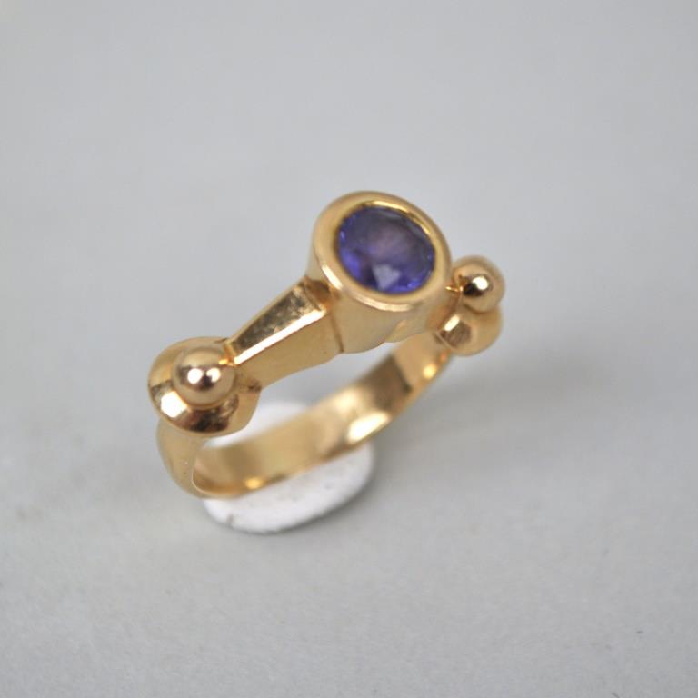 14K Gold Etruscan Style Purple Stone Ring (1 of 4)