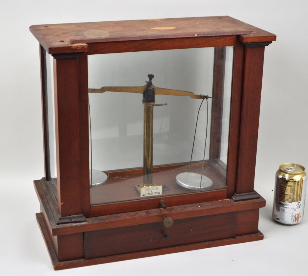 Cased Scientific/Jewelers' Scale (1 of 5)