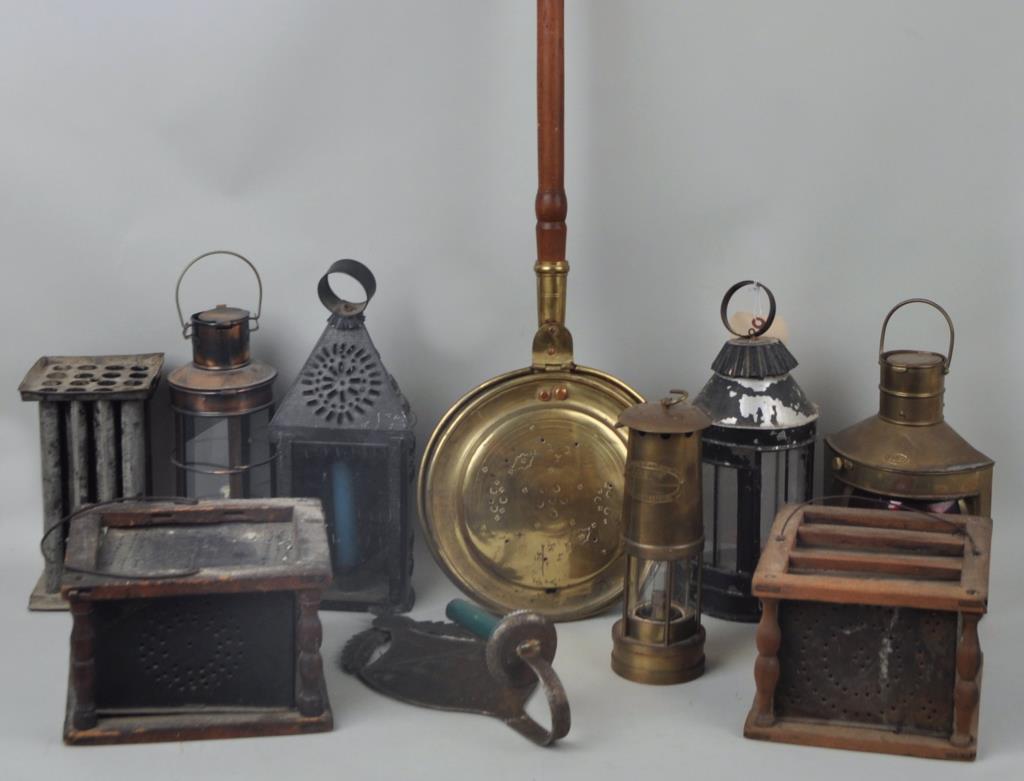 Group Antique Tin/Brass Lighting & Household Items (1 of 6)