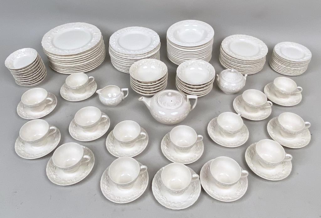 Extensive Wedgewood Queensware Embossed Service (1 of 6)