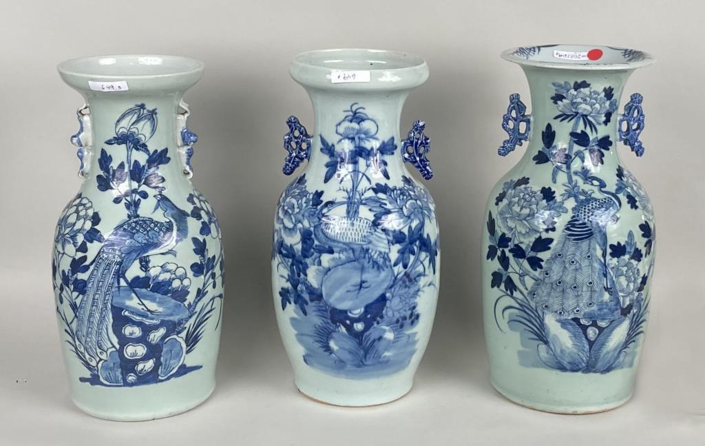 Three Chinese B/W Porcelain Vases (1 of 10)