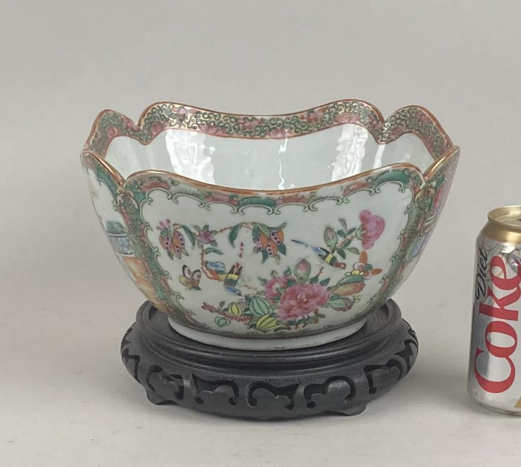 Chinese Famille Rose Cut Corner Bowl/Carved Stand (1 of 5)