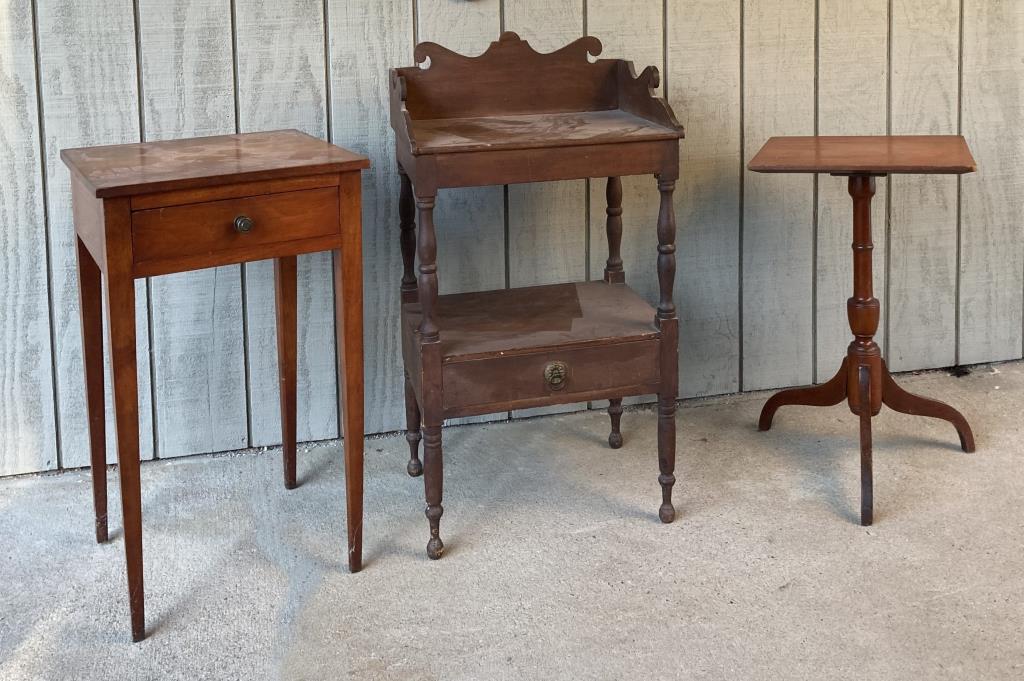 Group Three Federal Stands (1 of 7)