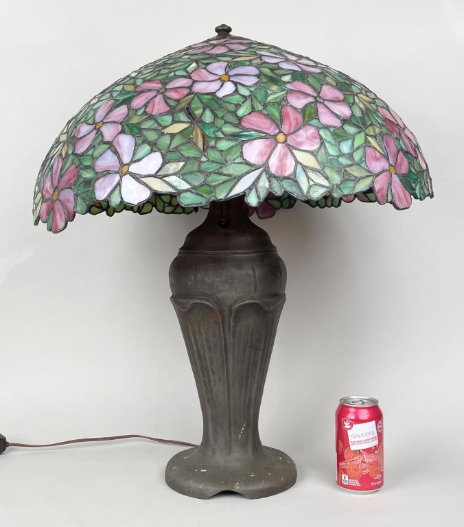 Handel Lamp, Floral Stained Glass Shade (1 of 8)
