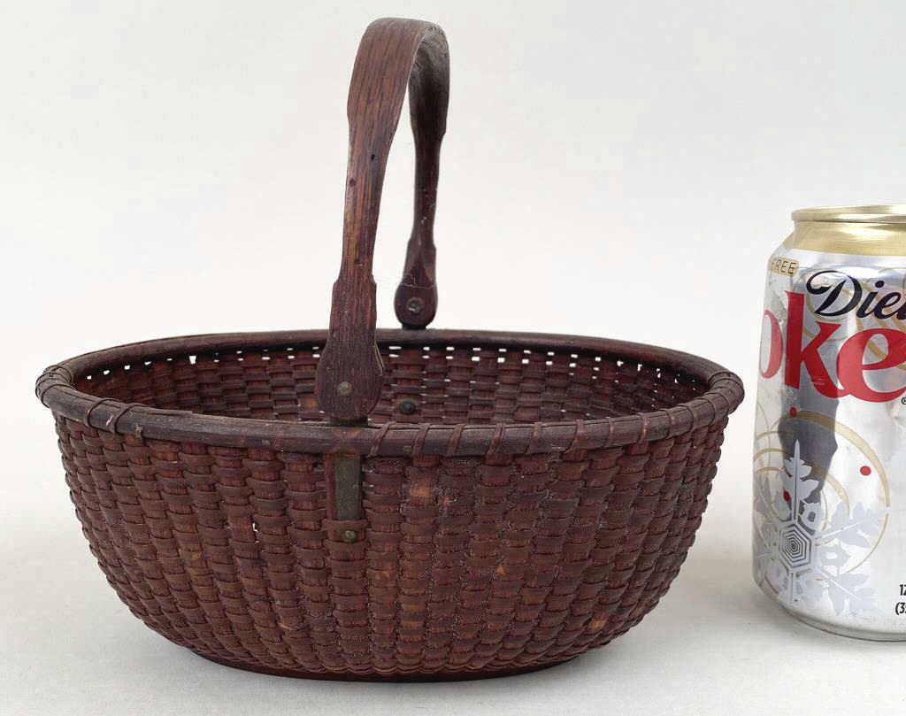 Vintage Nantucket Lightship Basket (1 of 8)