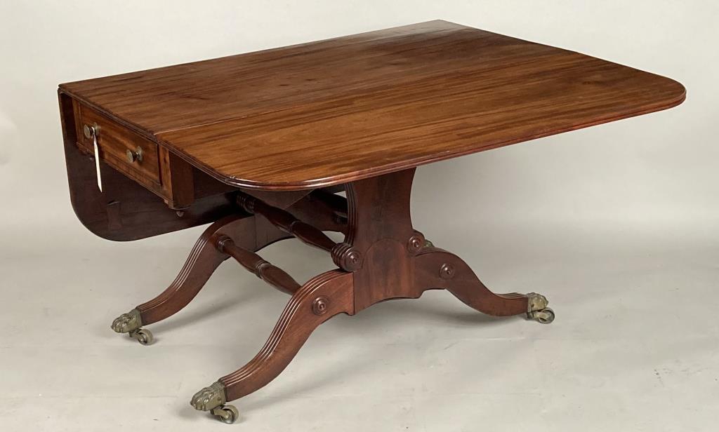 Philadelphia Classical Mahogany Breakfast Table (1 of 15)