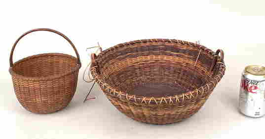 Two Nantucket Lightship Baskets (1 of 9)
