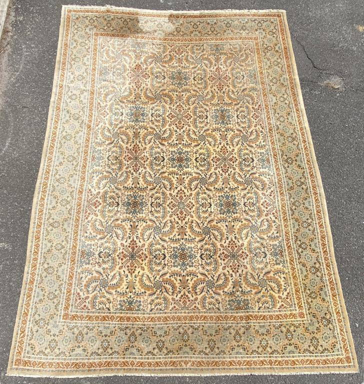 Persian Kashan Room Size Oriental Carpet Auction