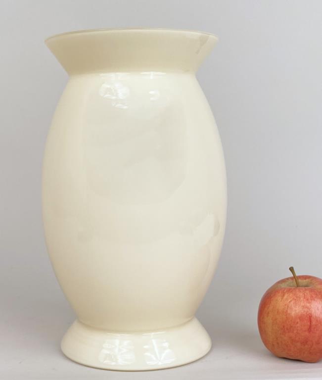 Venini Opaque Glass Vase (1 of 4)