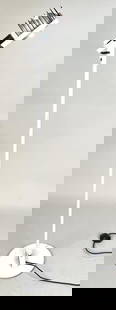 Artemide Sintesi Terra Floor Lamp: white lamp designed by Ernesto Gismondi for Artemide. 47" high, 8" wide, 8 3/4" diameter. Age and use wear, scuffing, staining to paint.
