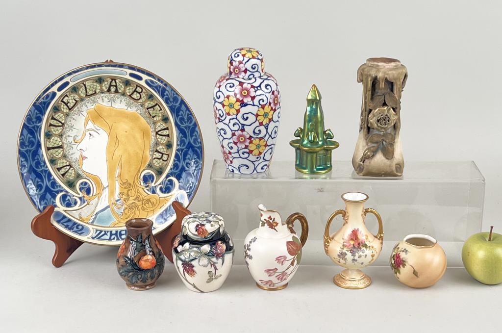 Group Continental Porcelain Accessories (1 of 10)