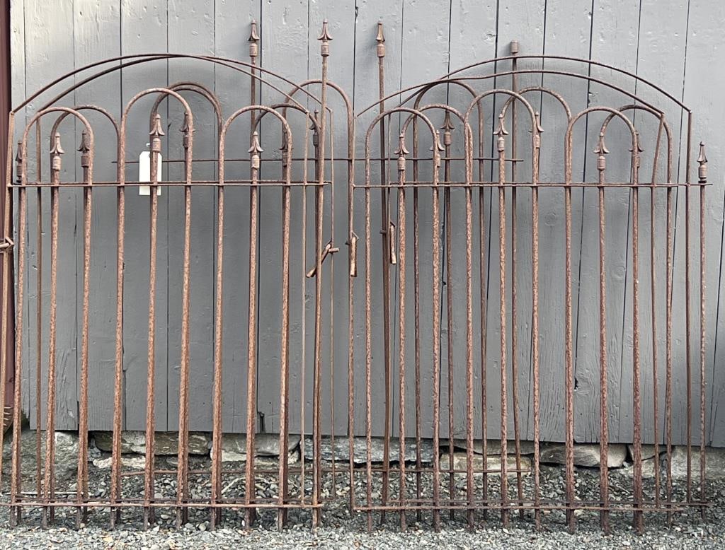 Antique Victorian Wrought Iron Garden Fence (1 of 9)
