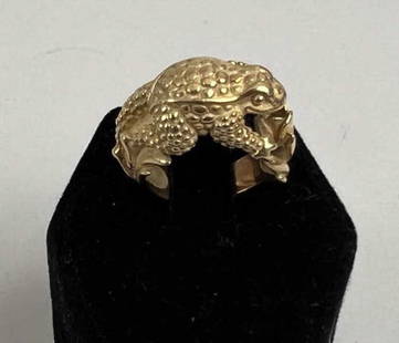 Kieselstein-Cord 18K Gold Frog & Tulip Ring: signed Kielselstein-Cord 1992. Approximate size 5. Weight: 8.7 DWT. *No credit card payments will be accepted for silver, gold, or jewelry from buyers that have not purchased from our gallery in the p