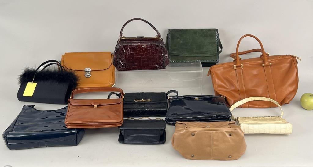 Collection Vintage Purses (1 of 9)