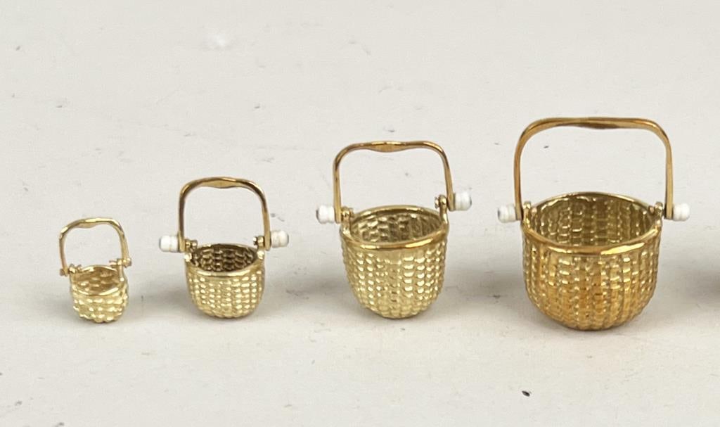 Estate Group Four 18K Gold Nantucket Baskets (1 of 3)