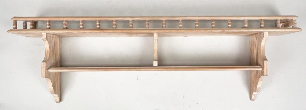 English Country Pine Wall Rack, Scalloped Gallery (1 of 3)