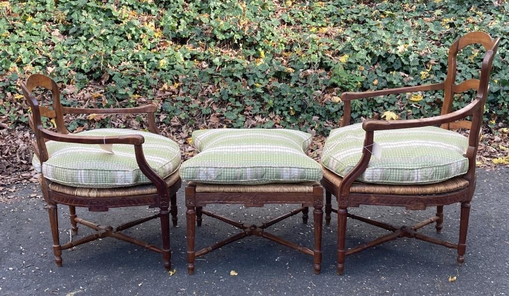 French Provincial Carved Fruitwood Duchesse Brisee (1 of 15)