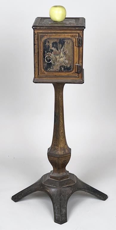 Decorated Cast Iron Boudoir Safe (1 of 9)