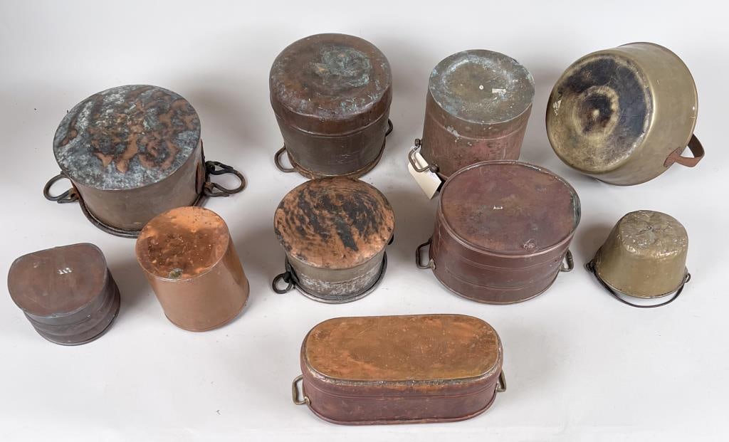 Group Ten Vintage Copper Kettles & Hearthware (1 of 6)