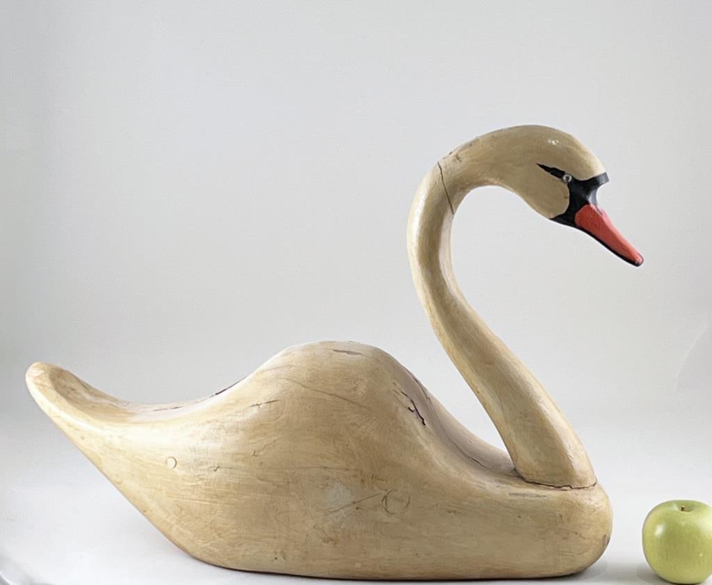 Folk Art Painted Swan Decoy (1 of 7)