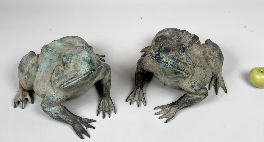 Two Large Bronze Bull Frog Garden Fountains (1 of 6)