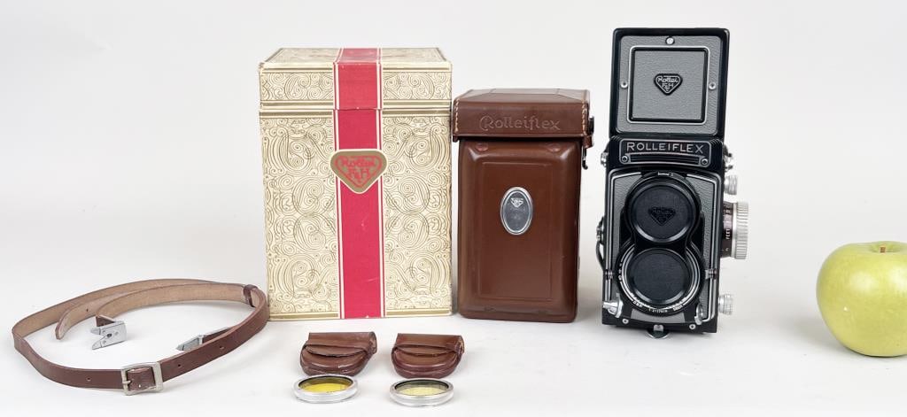 Rolleiflex T Camera, Box & Accessories (1 of 10)