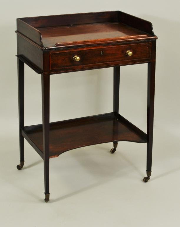 George III Hepplewhite Mahogany Reading Stand: Fine George III hepplewhite mahogany reading stand, with racheting reading platform and pull out side slides. England, 19th century. 34" high, 23" wide, 16" deep.