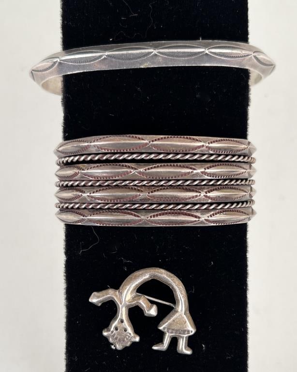 Three Native American Jewelry Items (1 of 4)