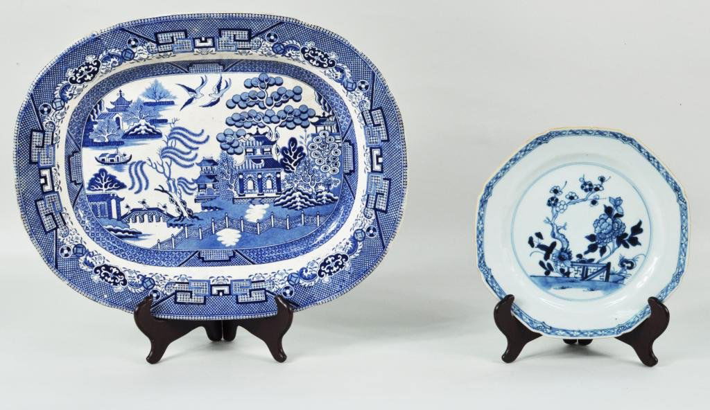 Chinese Export Blue & White Porcelain Plate: A Chinese export blue & white porcelain plate, 18th/19th C, and an English Davenport Willow ware platter, 19th C. 8 1/2" diameter; 12 1/2" high, 16" wide Condition: plate with several tiny rim chips,
