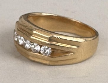 Men's 14K Gold & Diamond Ring