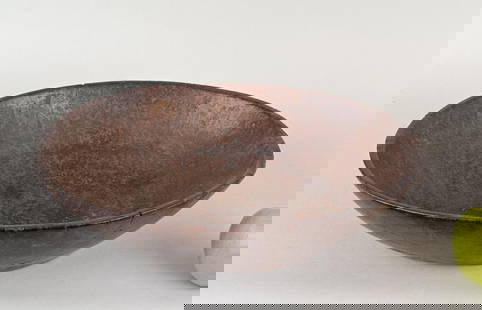 Early Wooden Burl Bowl: slightly ovoid or elliptical shape, American 18th century. 4" high, 14" wide, 12" deep. Age and use wear, a couple edge shrinkage cracks, a couple wood voids which are not damage. Please review images