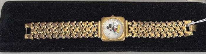 Vintage Lorus Womens' Mickey Mouse Wrist Watch